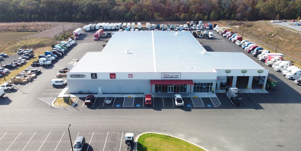 Middle FreightlinerIsuzu Macon, GA Freightliner & Isuzu Trucks